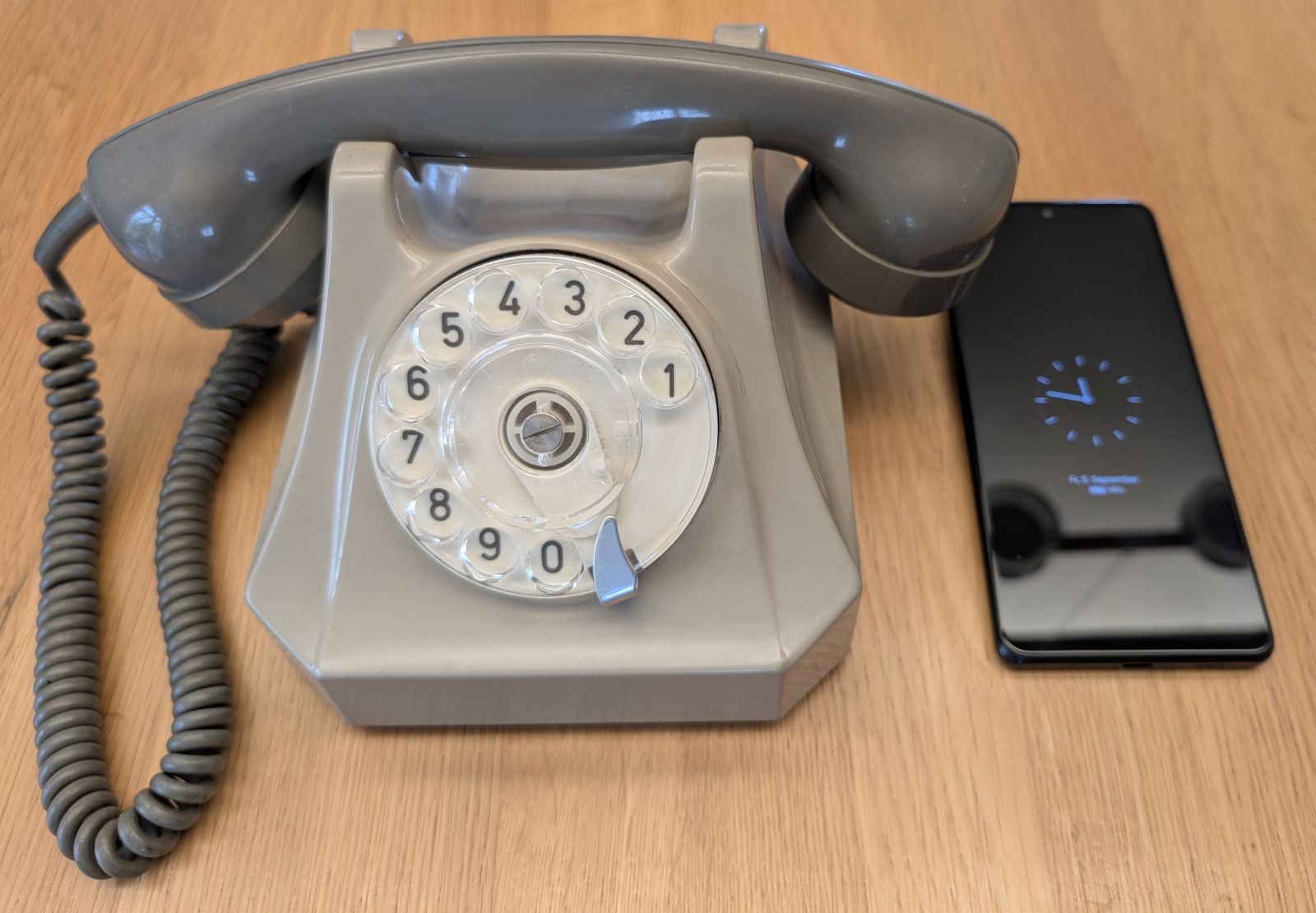 📻 E-ID: Kollidiert Altersverifikation mit dem Recht auf Anonymität?